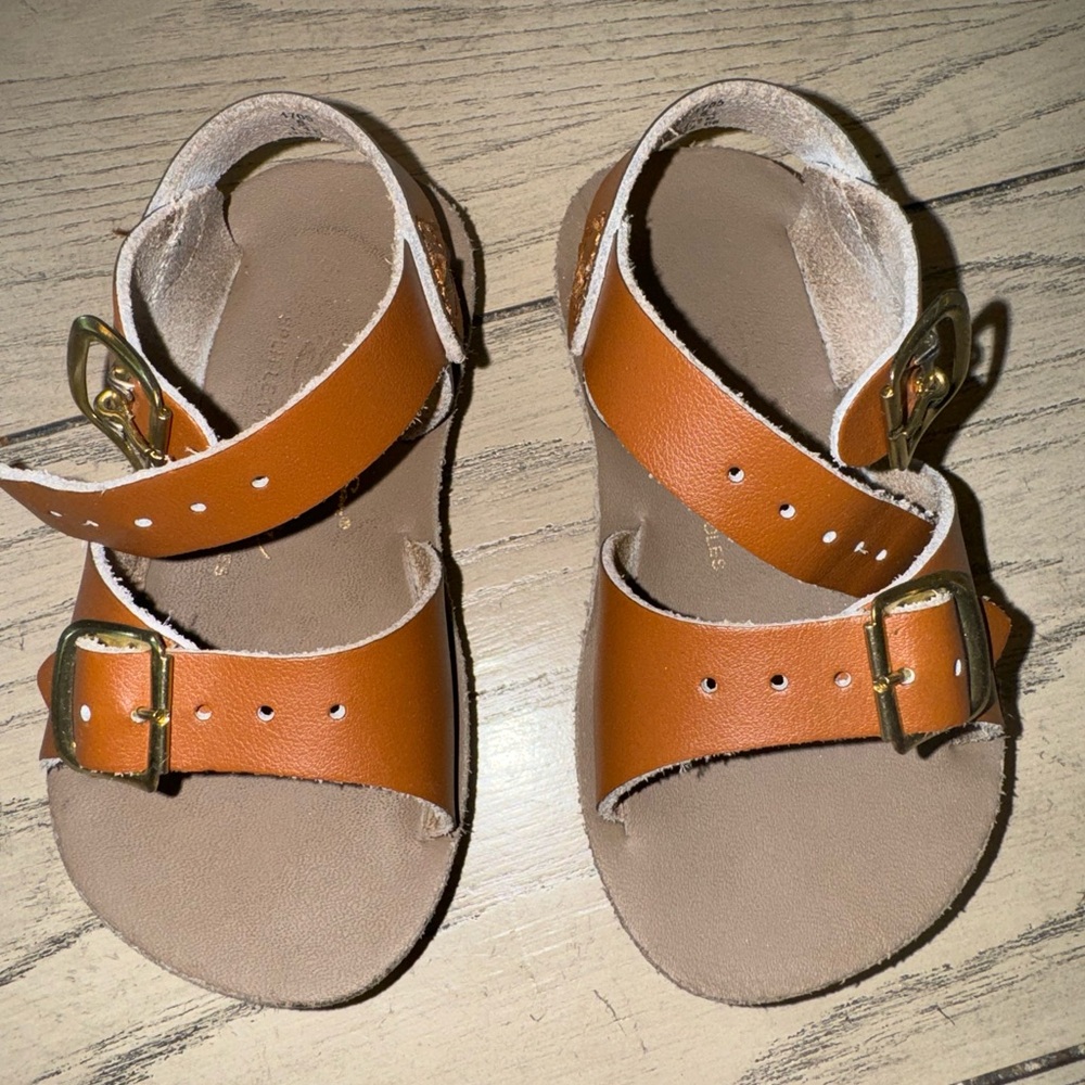 Sun-San Surfers Sandals Brown size 5